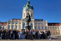 669461615_1571092508351616_4809495799796885589_n